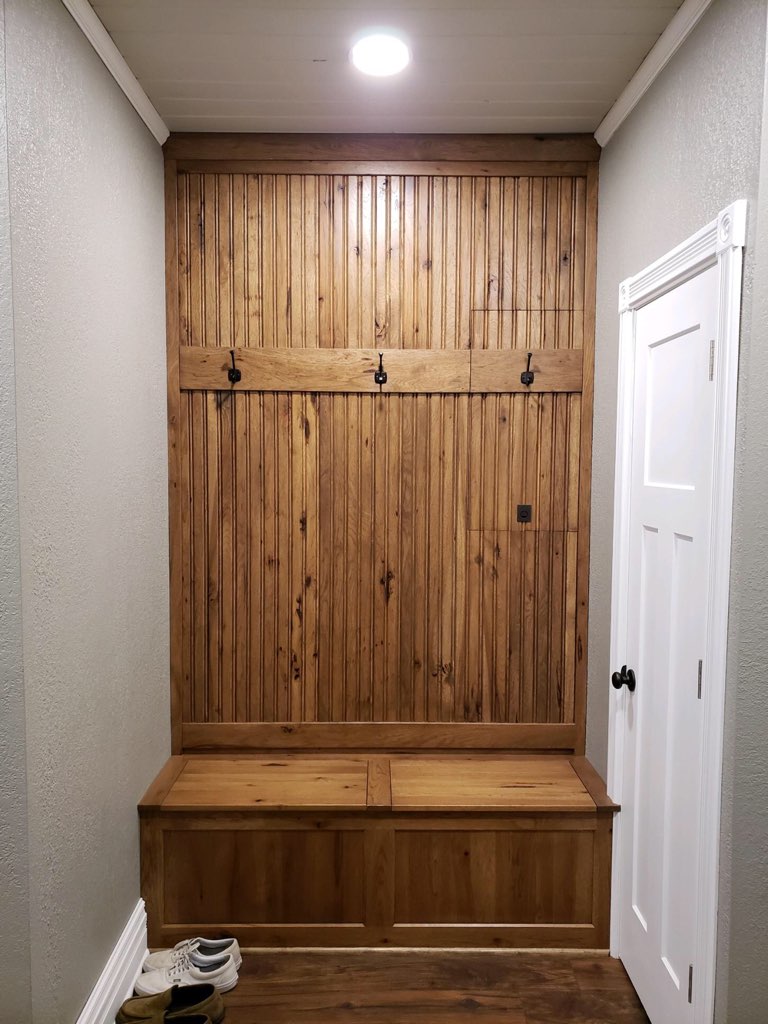 Rustic Hickory Mudroom Bench